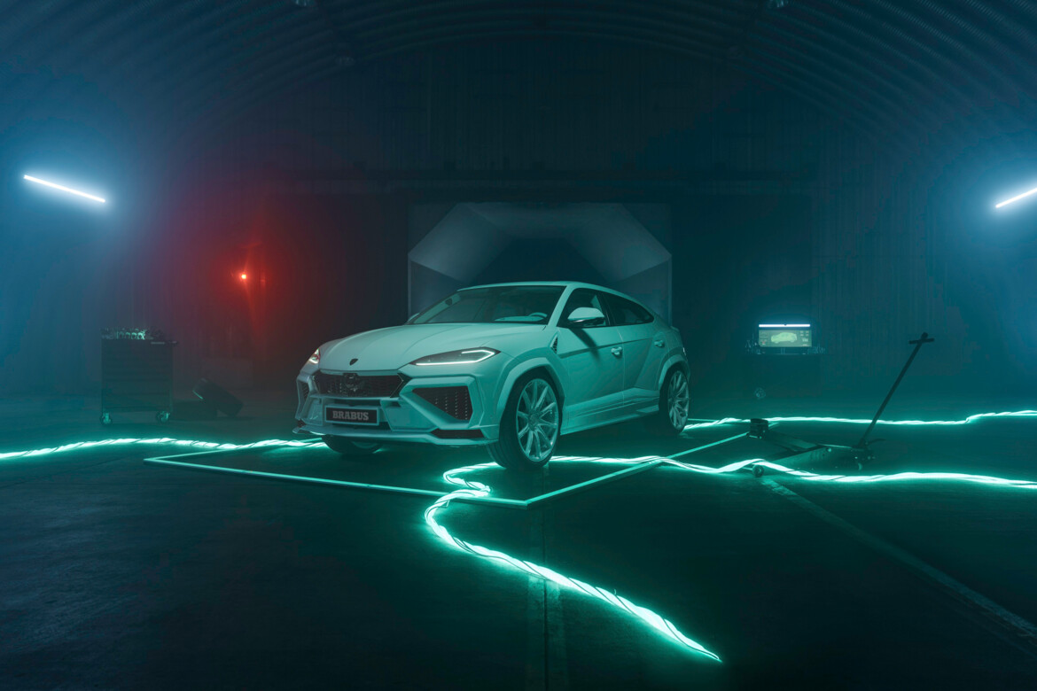 BRABUS 900_Lambo_Urus_On Location (1)-1170x780